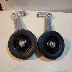 Adult bicycle training wheels in excellent condition