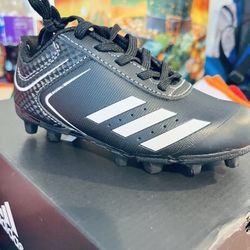 Boys Cleats 