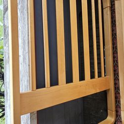 FREE Wood Crib To Upcycle