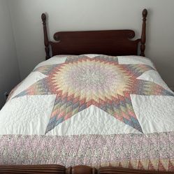 Antique 1920’s Handcrafted Quilt Star Twin Size Comfortable Antique American History Cottage Bedding Bed Grandma Cottage 