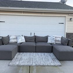Tyson Modular Sectional 