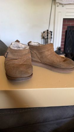 Girls shoes