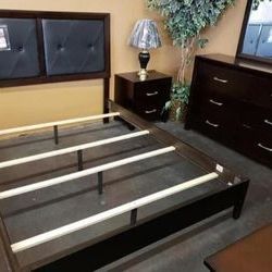 Edwards Bedroom Set🍀 4-Piece Queen or King Dresser,Mirror,Nightstand Bedroom Set💫Finance Available