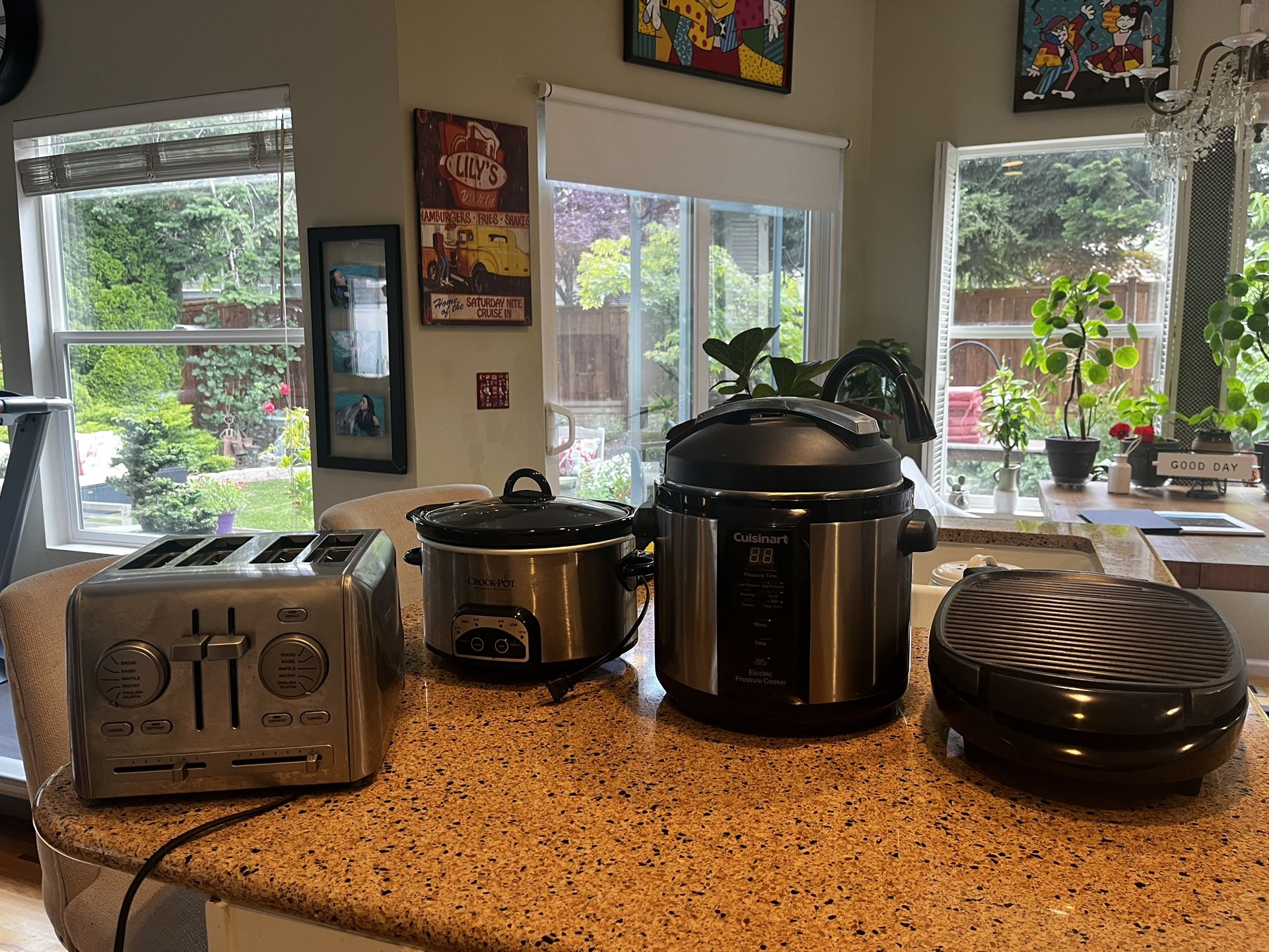 Various Household Small Appliances . Pls See Description For Pricing