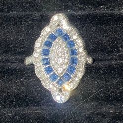 Beautiful Blue Saphire & 925 Ring 