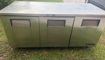 Commercial True brand fridge