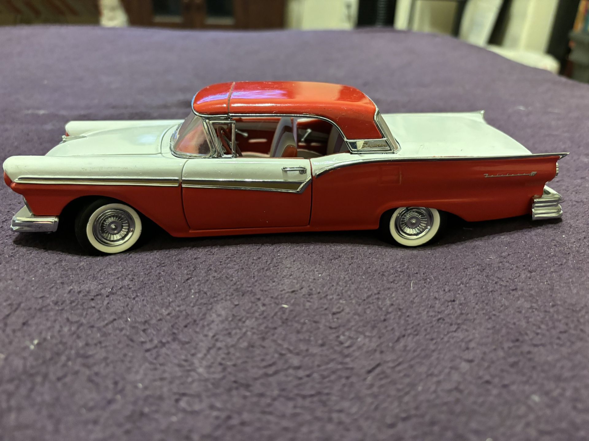Franklin Mint Die Cast Car 1957
