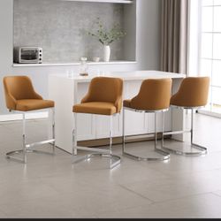 Set of 3 barstools new in box!