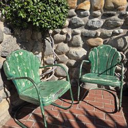 Vintage Clam Shell Back Patio Chairs Metal 1950's 2pcs Set 