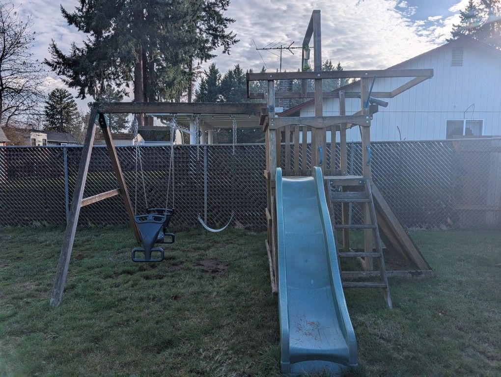 Free Playset