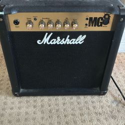 Marshall Mg15 Amp
