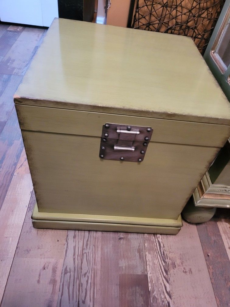 Green Storage Box