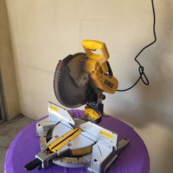 DEWALT 12" MITER SAW