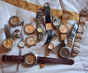 Lot of Assorted Vintage Watches