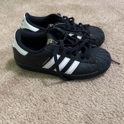 Kids Adidas Superstars