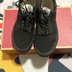 Black Vans Sneakers Size 9.5 – Good Condition