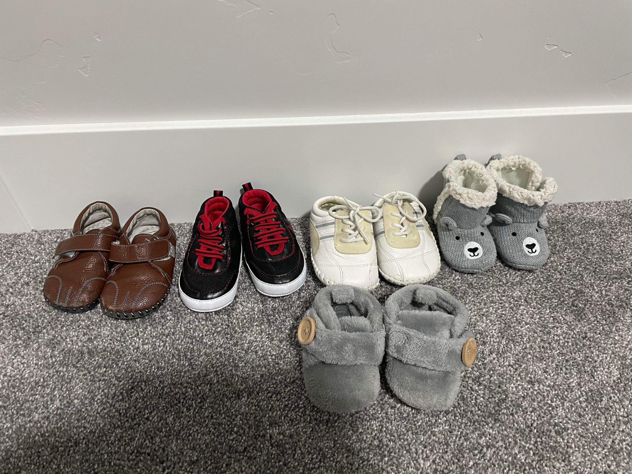 baby shoes size 2-3