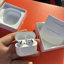 AirPod 4 
