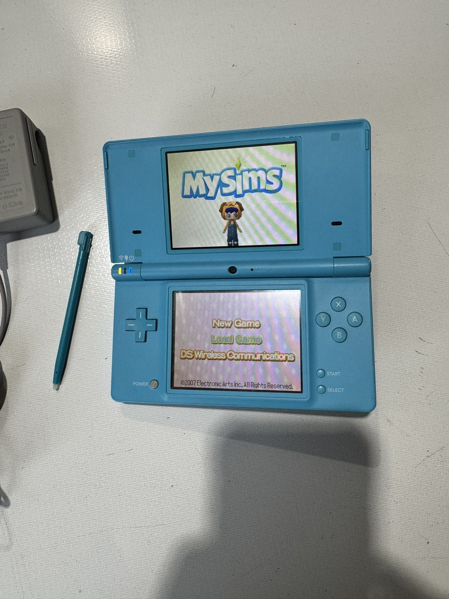 Nintendo DSi Light Blue Mint Condition