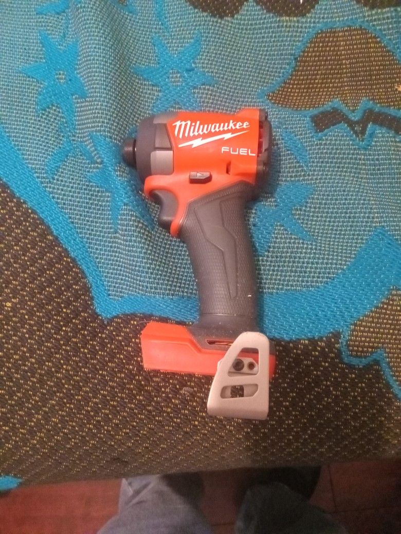 New Milwaukee M18 Fuel 4th Generation 1/4 Hex Impact Tool Only