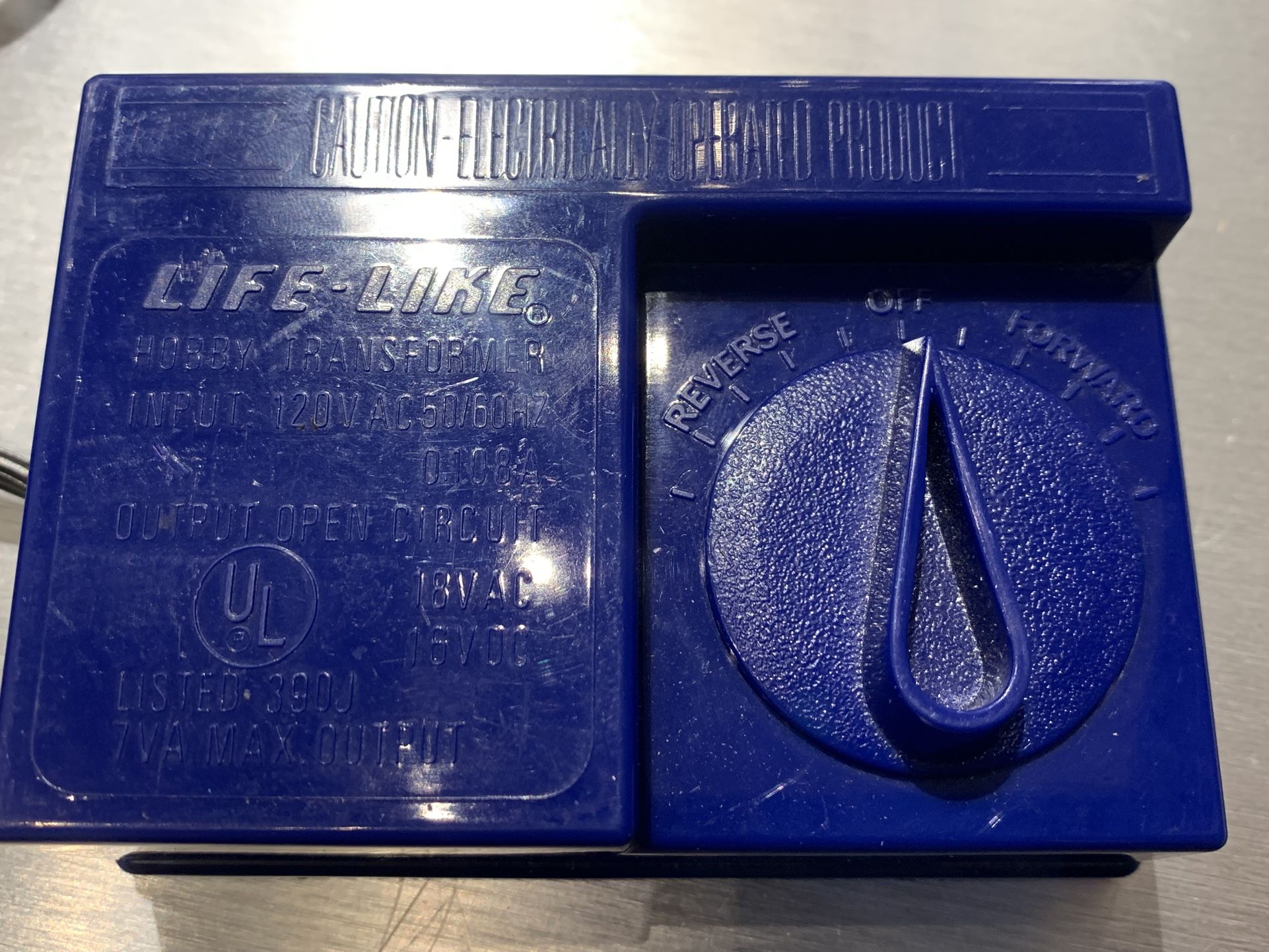 Life-Like Hobby Transformer 390-J HO Scale Train Power Supply Good Condition
