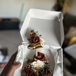 Rustic Boho Boutonnières – Set of 4