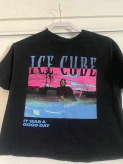 Medium oversized lady’s tshirt
