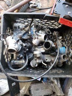 Harley take off electric fuel injection manifolds used