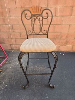 Decorative chair