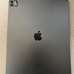 iPad Pro, 12.9-inch (5th generation) Cellular 