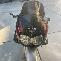 2000 Suzuki Takana Bike