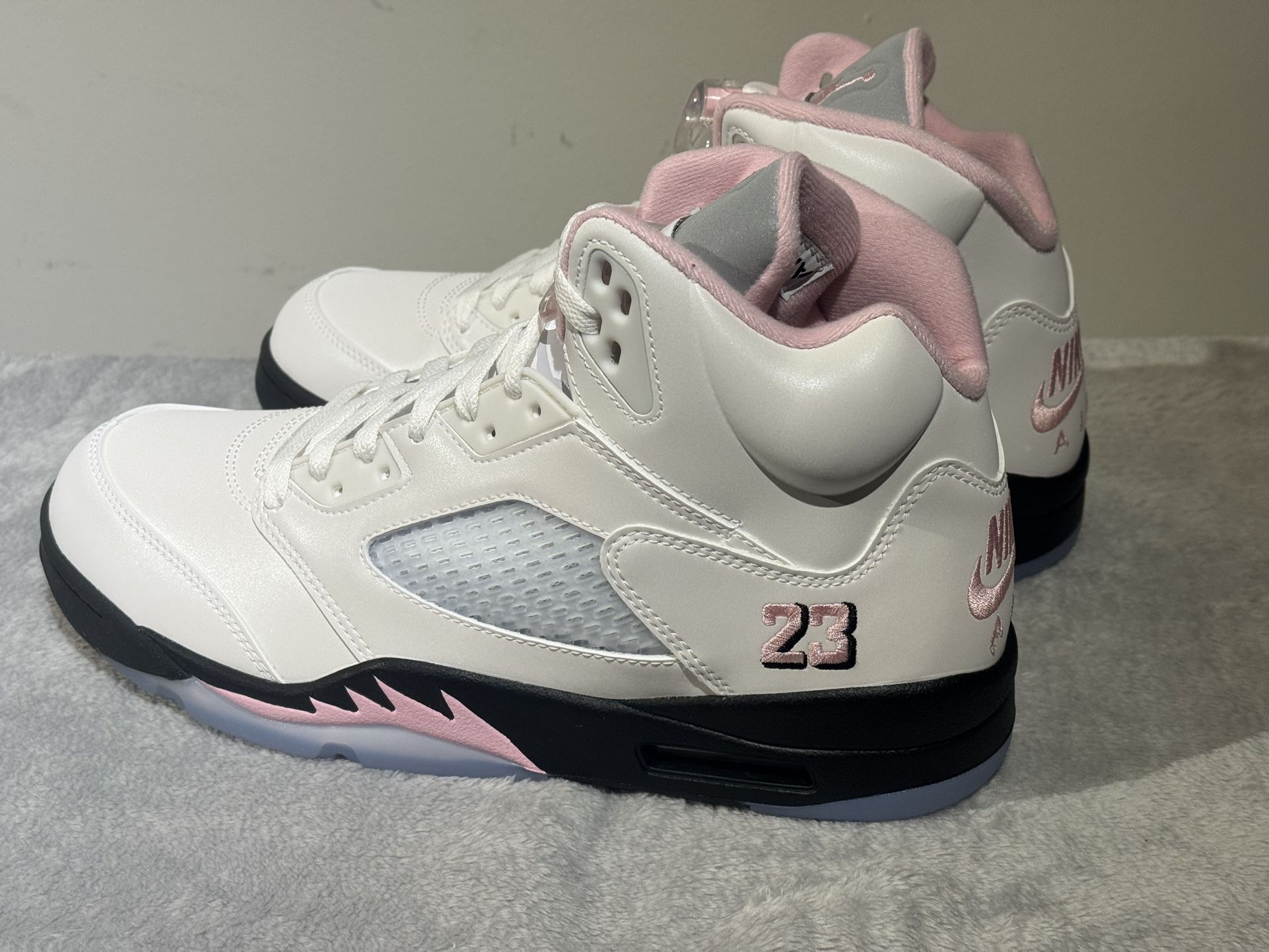 Air Jordan 5 “Soft Pink” Size 11 DS New With Box