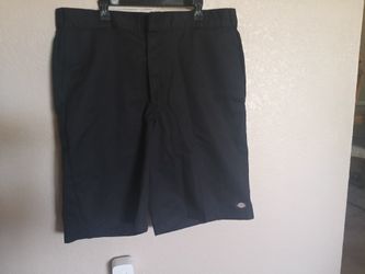Dickies Loose Fit Shorts Black Size 42