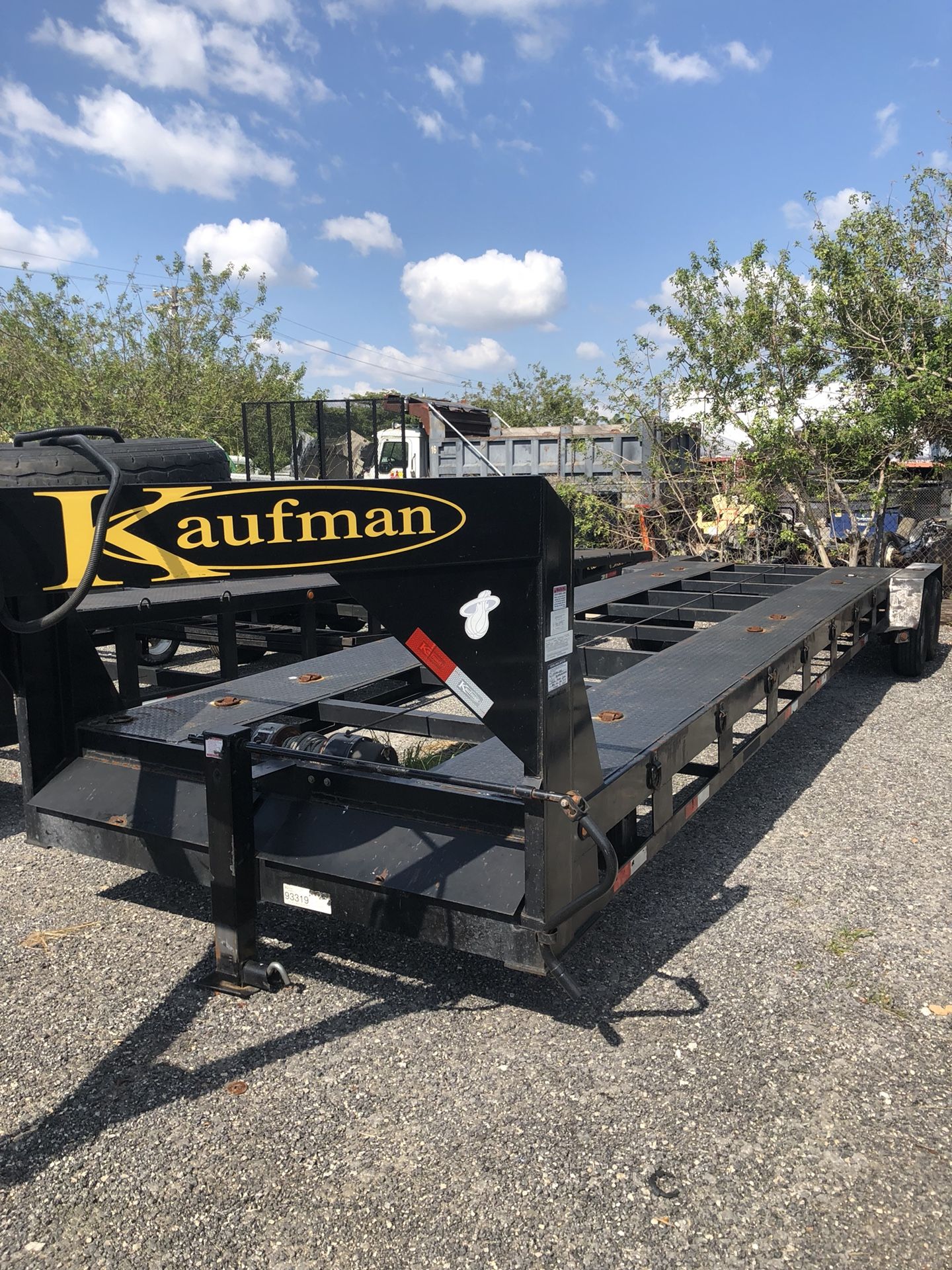 Kaufman 2/3 car trailer, hauler