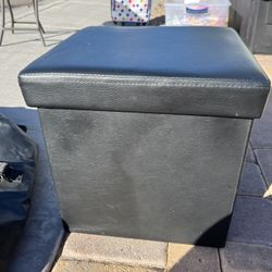 Storage Cube with lid 