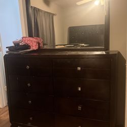 Bedroom dresser