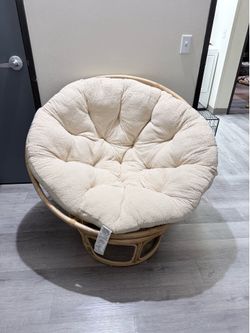 Papasan bowl chair