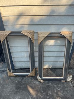 Set of 2 Gray Wood Picture Frames