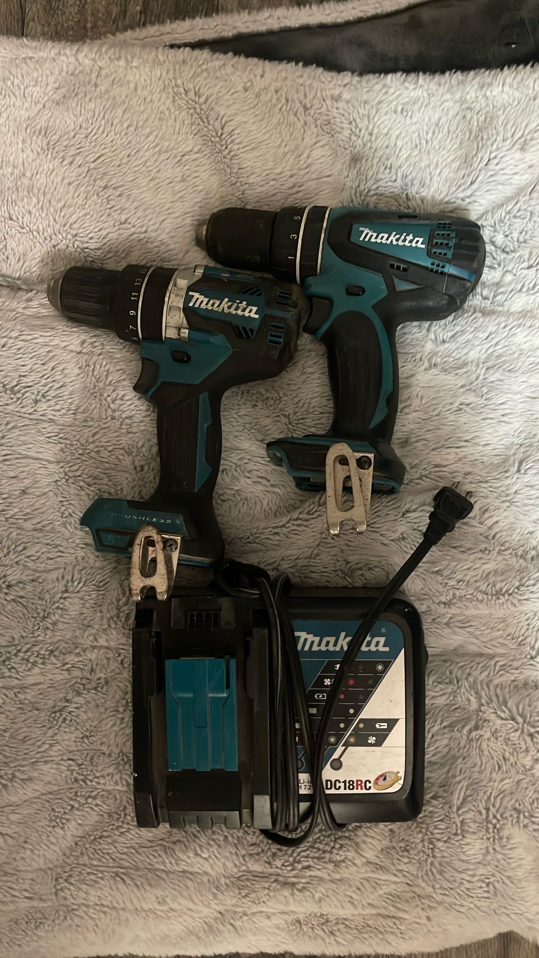 Makita Drill Set