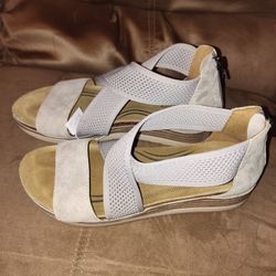 Women's Sandals