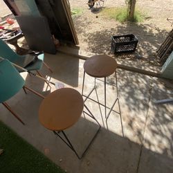 oak stained kitchen island stools
