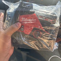 Milwaukee Laser 360 Grados 