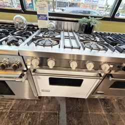 White Viking 30” Gas Range 
