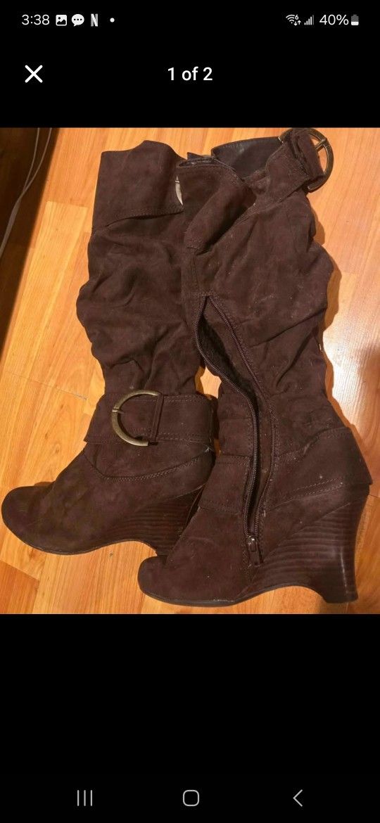 Women's Boots Size 8