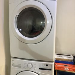 LG Washer And Dryer White 