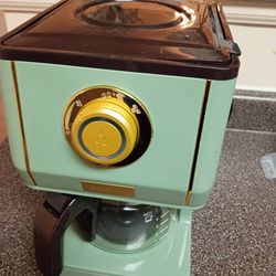 Coffee Maker w/3 Brewing Glass Carafe & Reusable Coffee Filter, Amaste MCM-01