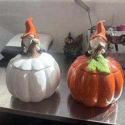 Set of 2 Vintage ceramic pumpkin shape cookie jars