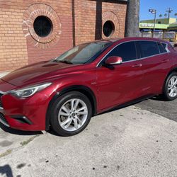 2017 Infiniti Qx30