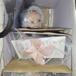 Porcelain dolls collectibles