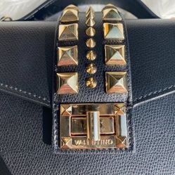 Valentino Woman Handbag 